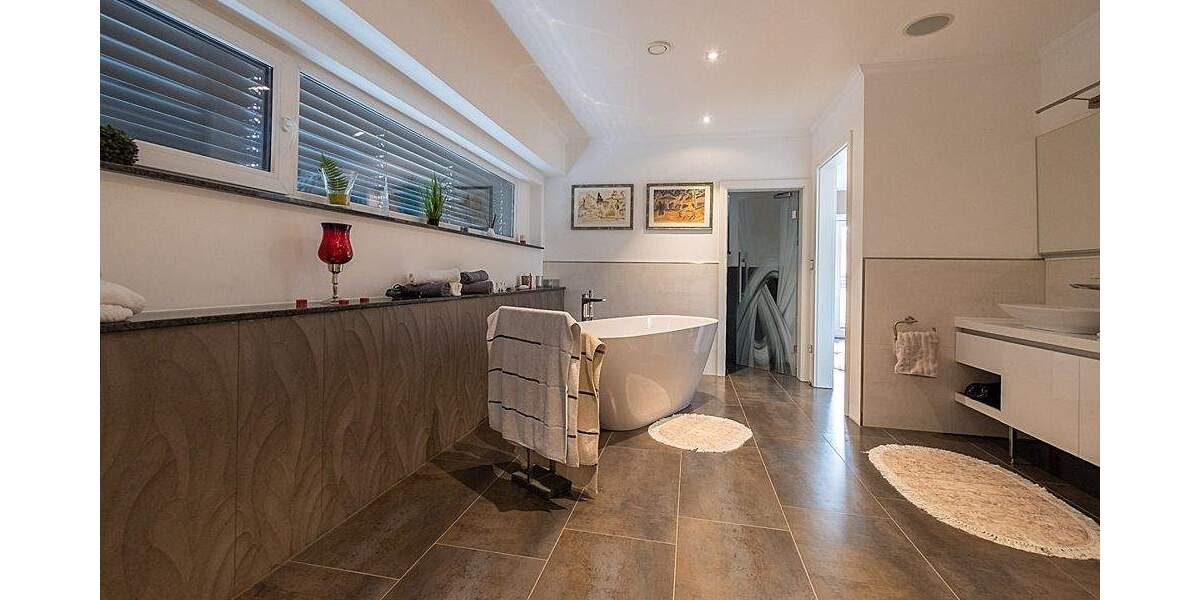 Einfamilienhaus Oyten - 6 Zimmer, 450 m&sup2;, 1.400.000&euro; | Angebot:25680908