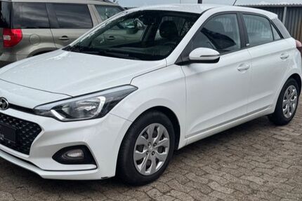 Hyundai i20 128.000 km 8.299 &euro; Ritterhude 27721