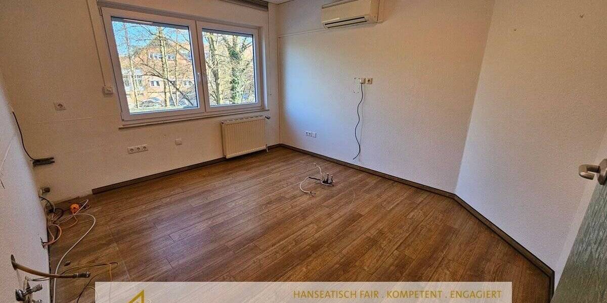 Gewerbeobjekt Syke - 1 Zimmer, 228 m&sup2;, 1.900&euro; | Angebot:25775308