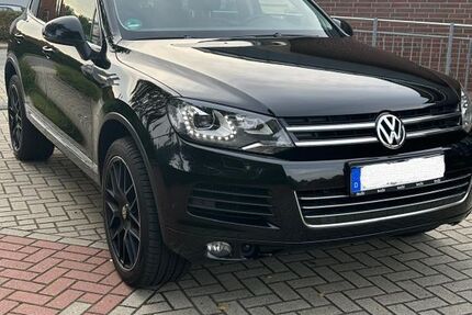 VW Touareg 257.800 km 13.250 € Riede 27339