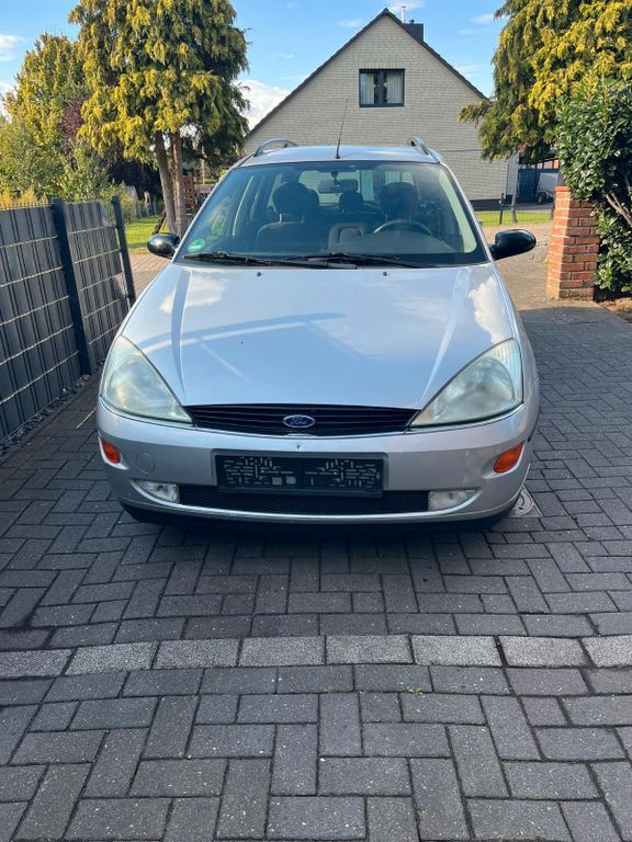 Ford Focus 216.000 km 1.500 € Oyten 28876