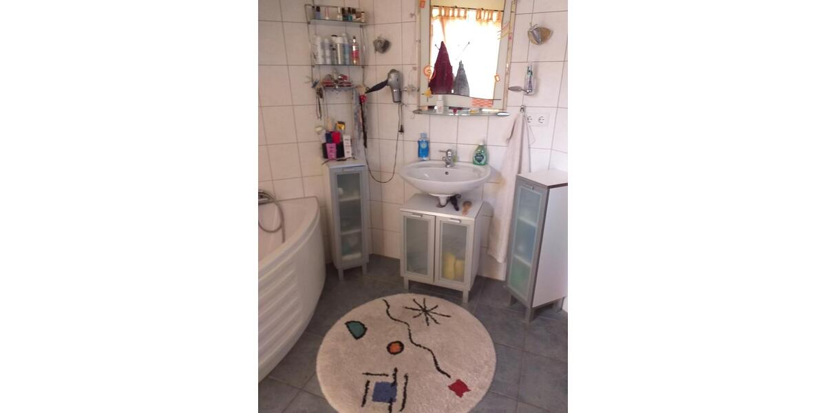 Etagenwohnung Hambergen - 4 Zimmer, 140 m&sup2;, 239.000&euro; | Angebot:23186397