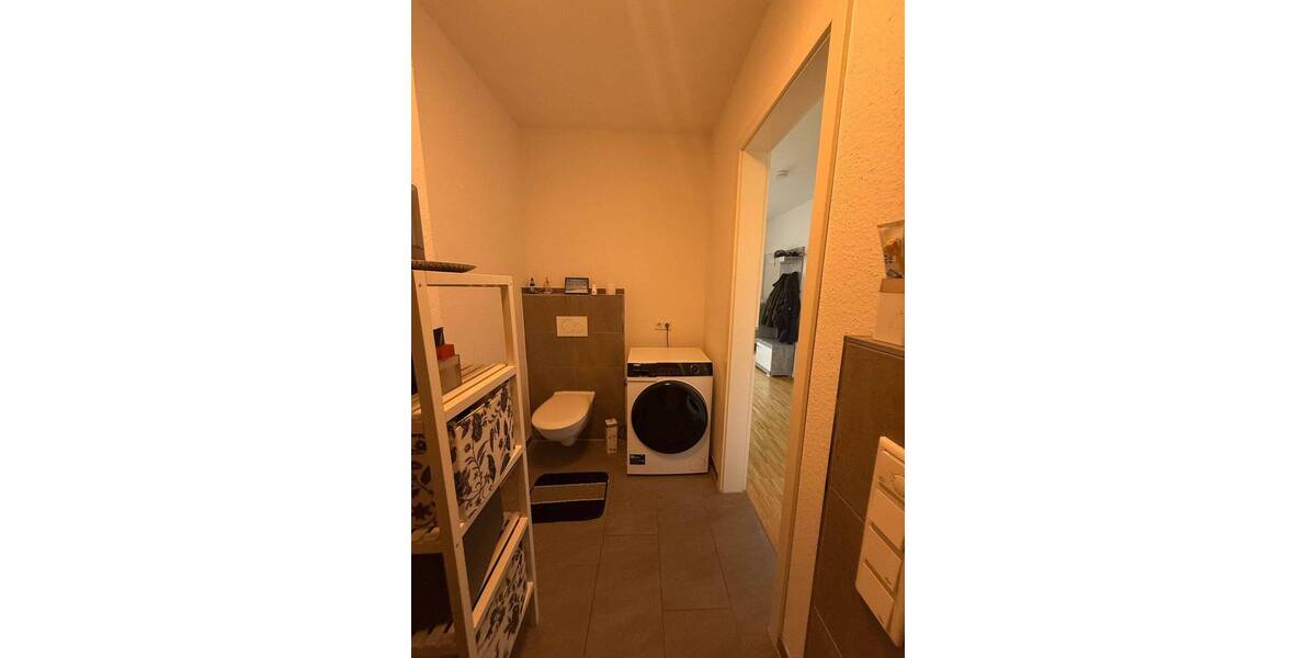 Etagenwohnung Bremen Regensburger Straße - 2 Zimmer, 74 m&sup2;, 1.005&euro; | Angebot:26290830