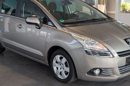 Peugeot 5008 174.601 km 4.450 &euro; Achim-Bierden 28832