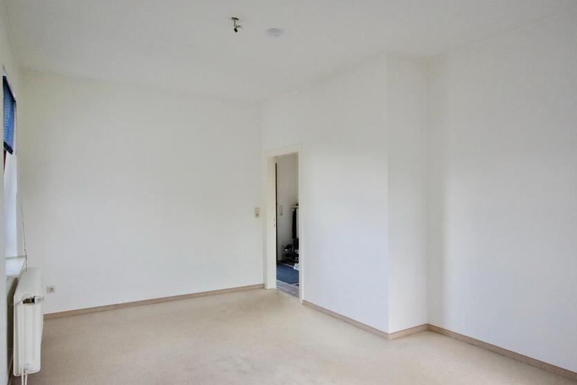 Kleines Reihenmittelhaus mit 3,5 Zimmern und Garage in Achim-Borstel