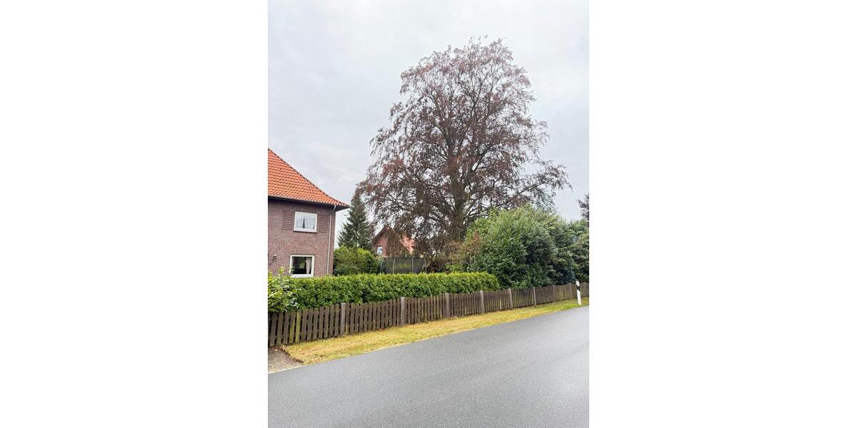 Einfamilienhaus Hude (Oldenburg) - 7 Zimmer, 280 m&sup2;, 479.000&euro; | Angebot:27231995
