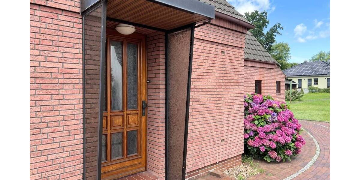 Einfamilienhaus Bremen / Rekum Rekum - 5 Zimmer, 112 m&sup2;, 165.000&euro; | Angebot:25800396