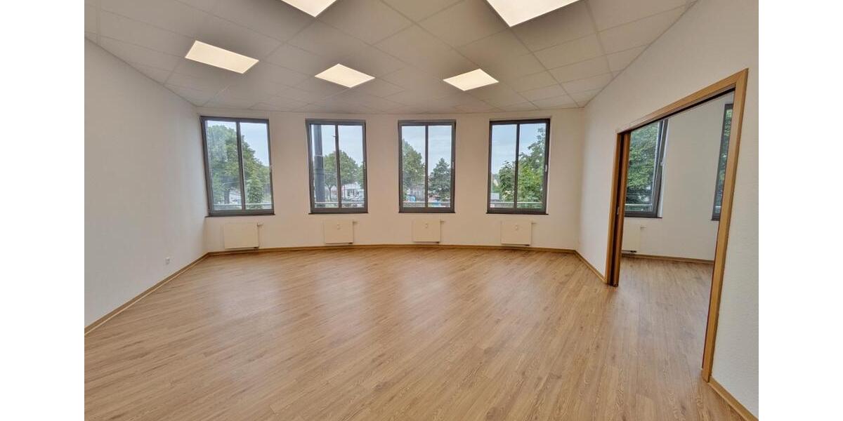 Gewerbeobjekt Bremen Hemelingen - 1.800&euro; | Angebot:24626096