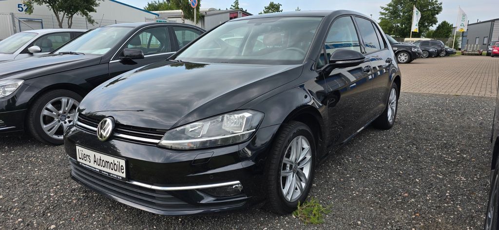 VW Golf 126.400 km 14.300 € Grasberg 28879
