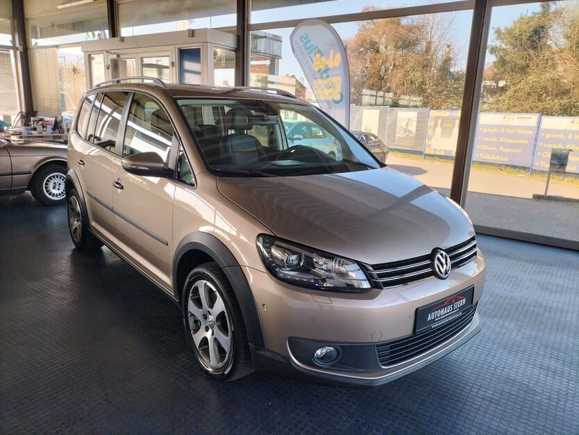 VW Touran 138.600 km 15.000 € Bremen 28201