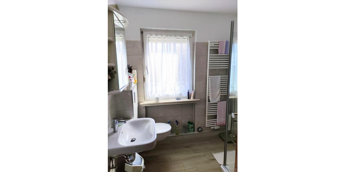 Reihenhaus Bremen Hemelingen - 5.5 Zimmer, 140 m&sup2;, 320.000&euro; | Angebot:25479886