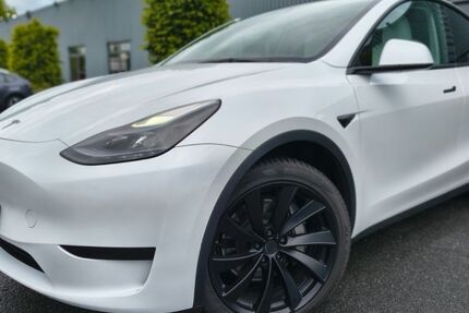 Tesla Model Y 84.985 km 32.450 &euro; Stuhr 28816