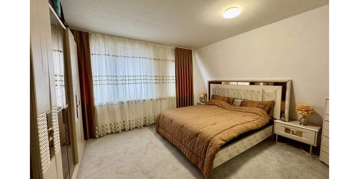 Mehrfamilienhaus, Wohnhaus Delmenhorst Mitte - 6 Zimmer, 146 m&sup2;, 319.000&euro; | Angebot:25743813