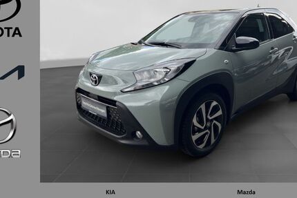 Toyota Aygo (X) 4.866 km 15.990 &euro; Delmenhorst 27755