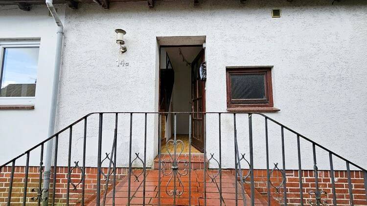 Doppelhaushälfte Grasberg - 9 Zimmer, 180 m&sup2;, 299.000&euro; | Angebot:25998715