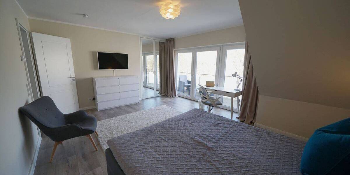 Etagenwohnung Bremen Woltmershausen - 2 Zimmer, 73 m&sup2;, 1.460&euro; | Angebot:26064588