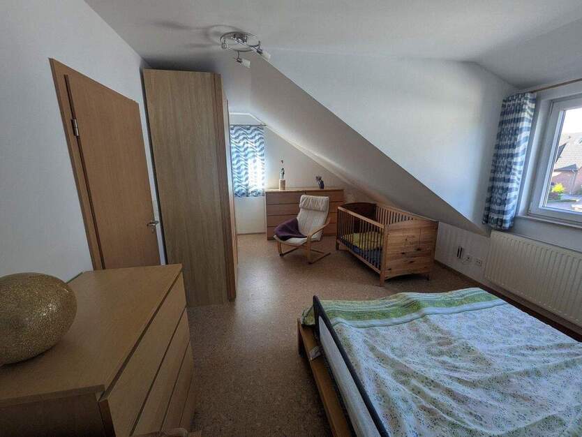 Top gepflegtes Reihenendhaus (2002) mit vielen Renovierungen in Spielstraße (provisionsfrei) 4 zimmer