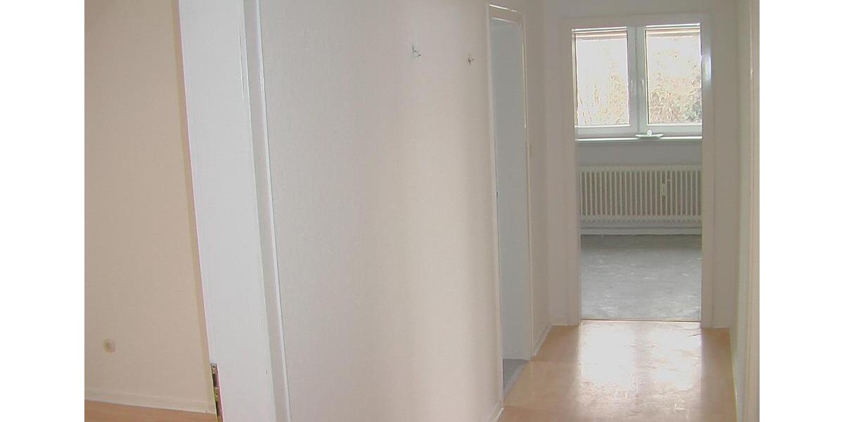 Dachgeschoßwohnung Schwanewede - 3 Zimmer, 75 m&sup2;, 780&euro; | Angebot:25258131
