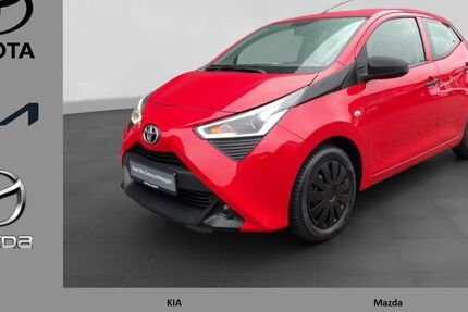 Toyota Aygo (X) 74.791 km 7.950 € Delmenhorst 27755