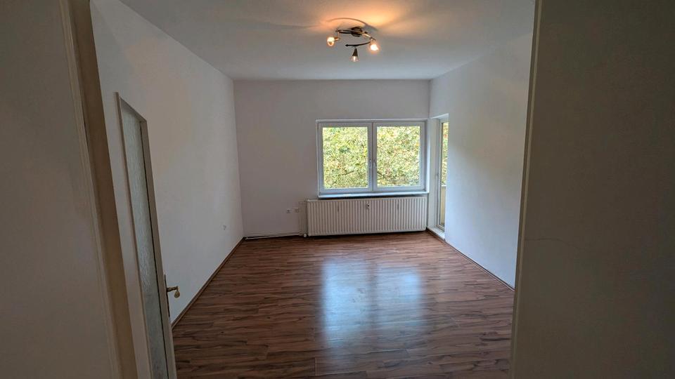 Dachgeschoßwohnung Bremen Hemelingen - 3 Zimmer, 60 m&sup2;, 159.000&euro; | Angebot:27486709