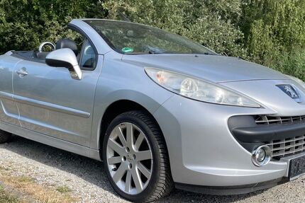 Peugeot 207 168.000 km 2.490 € Bremen 28197