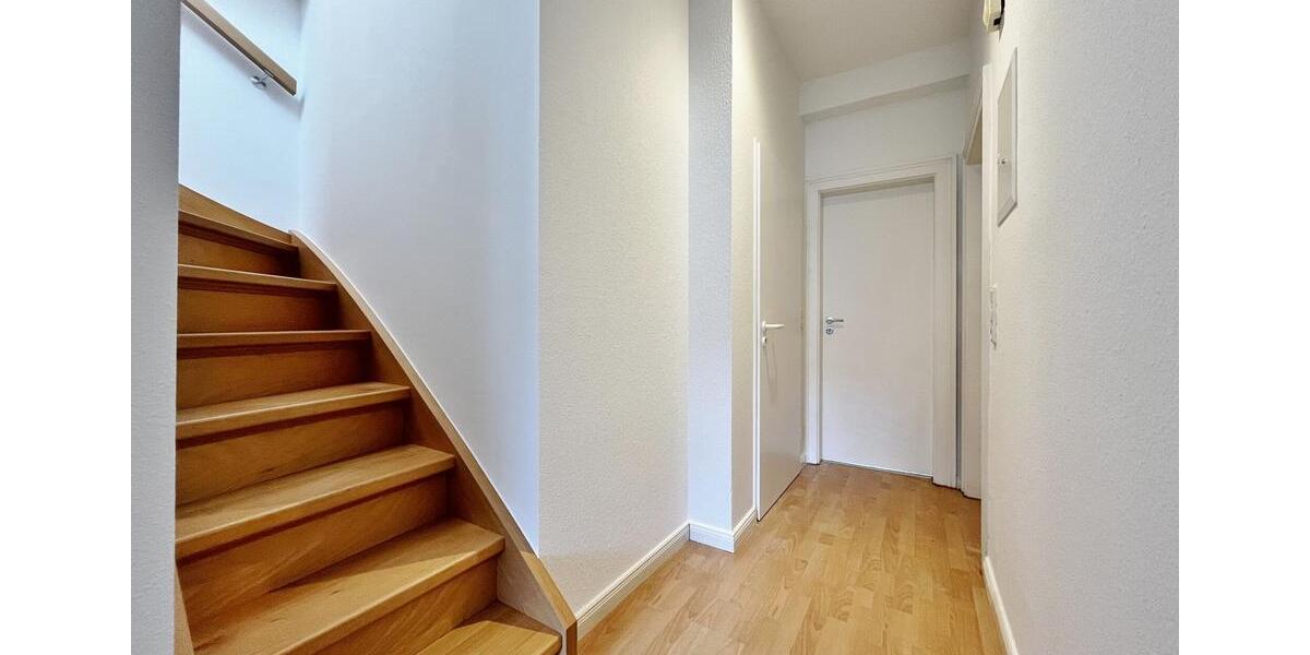 Maisonettenwohnung Bremen Schwachhausen - 3 Zimmer, 92 m&sup2;, 900&euro; | Angebot:26674900