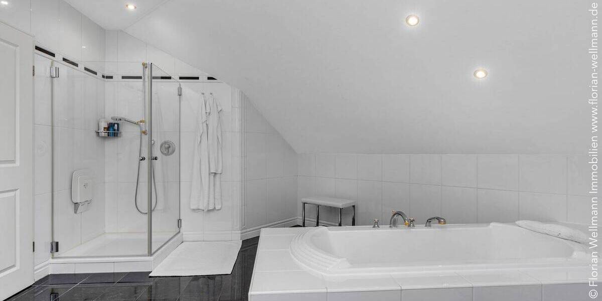 Einfamilienhaus Lübberstedt - 4 Zimmer, 198 m&sup2;, 549.000&euro; | Angebot:22217658