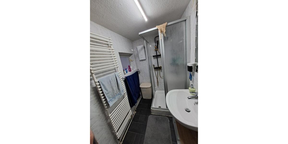 4 Zimmer Erdgeschoss mit Terrasse und Gartenanteil 4 zimmer