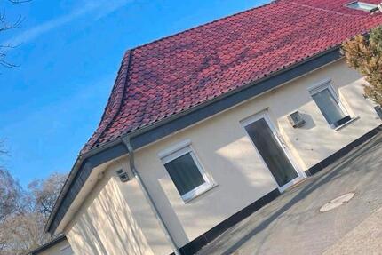 Haus Delmenhorst Düsternort - 2 Zimmer, 76 m&sup2;, 850&euro; | Angebot:25384735