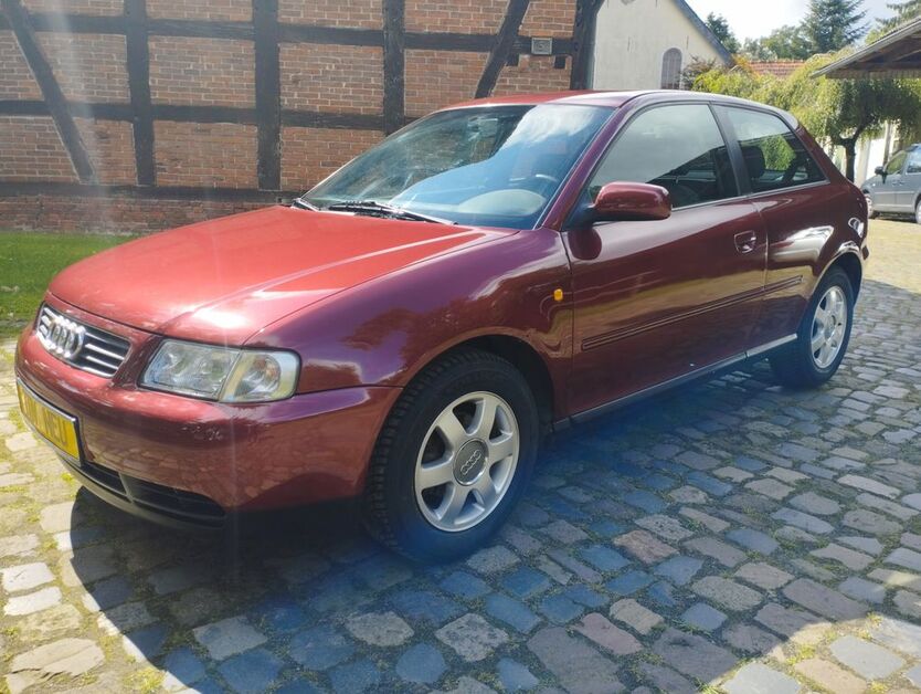 Audi A3 178.800 km 3.350 € Ottersberg 28870