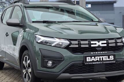 Dacia Sandero 65.000 km 16.540 &euro; Hude 27798