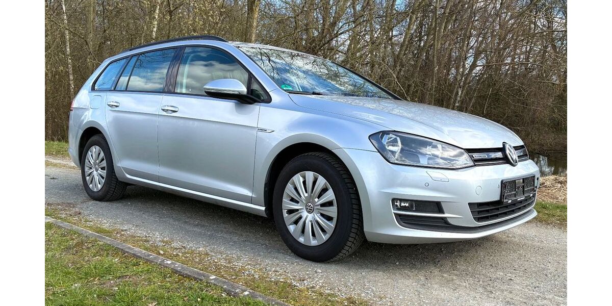 VW Golf 195.000 km 8.490 &euro; Bremen 28197
