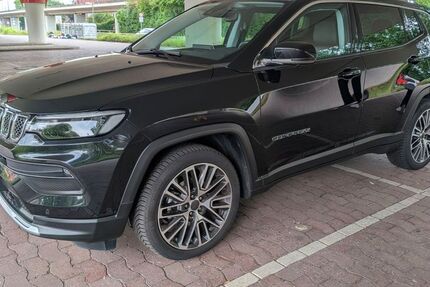 Jeep Compass 37.700 km 21.850 &euro; Bremen 28259