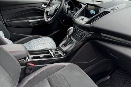 Ford Kuga 136.000 km 16.000 &euro; Achim 28832