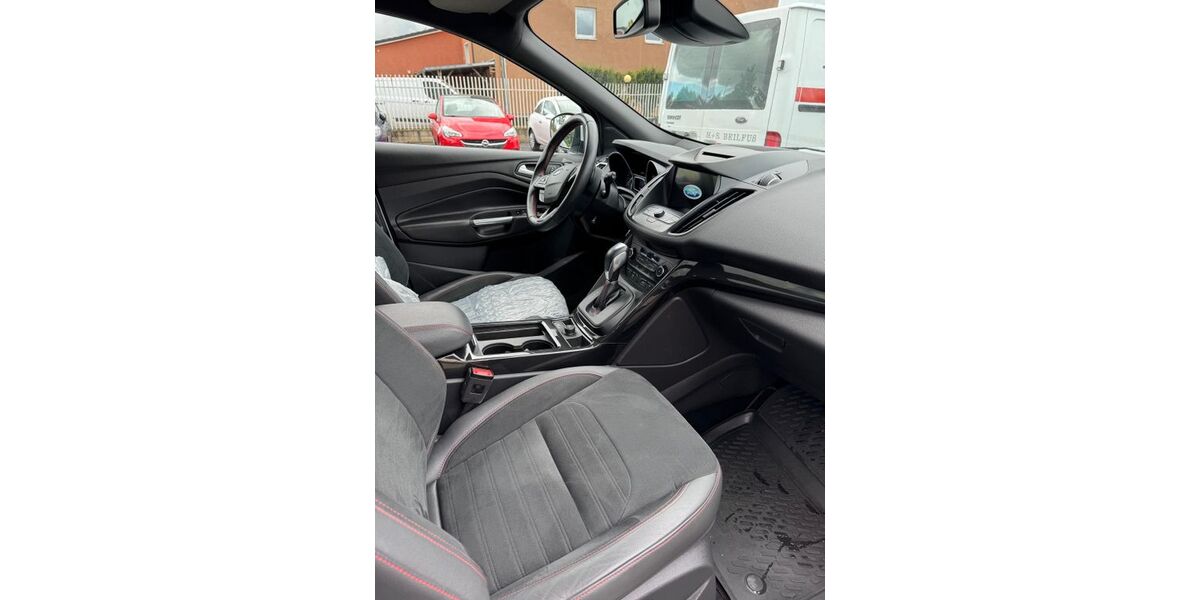 Ford Kuga 136.000 km 16.000 &euro; Achim 28832