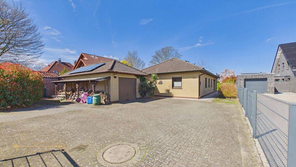 Bungalow Delmenhorst Schafkoven/Donneresch - 4 Zimmer, 135 m&sup2;, 379.000&euro; | Angebot:26245207