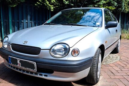 Toyota Corolla 71.142 km 2.450 € Osterholz-Scharmbeck 27711