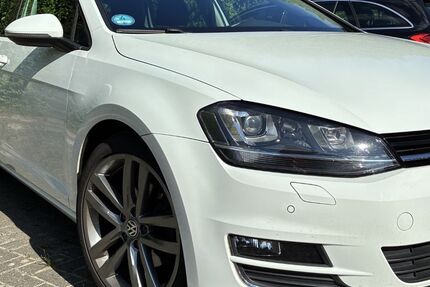 VW Golf 130.260 km 8.790 &euro; Syke 28857