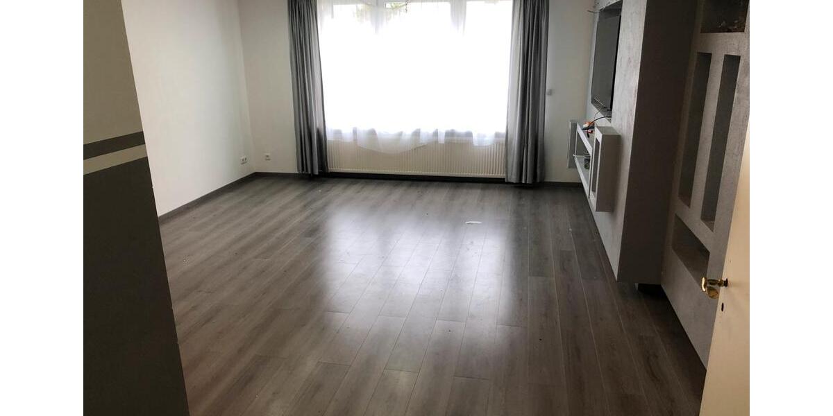 Modernisiertes Reihenmittelhaus - Vollständig Kernsaniert 4 zimmer