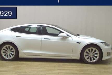 Tesla Model S 162.140 km 26.380 &euro; Bremen 28279