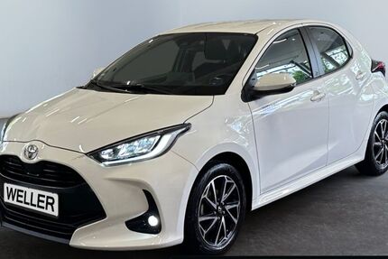 Toyota Yaris 11.002 km 17.980 &euro; Bremen 28205