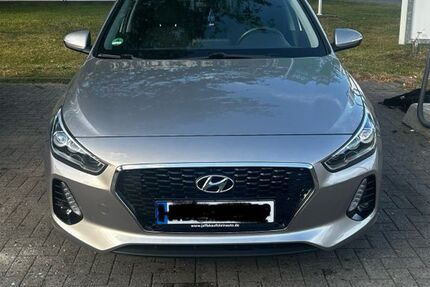 Hyundai i30 94.500 km 13.999 € Bremen 28213