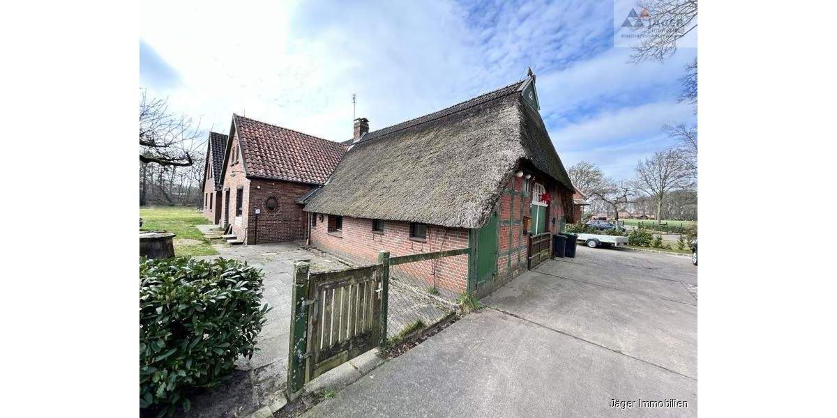 Mehrfamilienhaus, Wohnhaus Hude (Oldenburg) / Nordenholz Vielstedt - 7 Zimmer, 261 m&sup2;, 657.800&euro; | Angebot:24530343