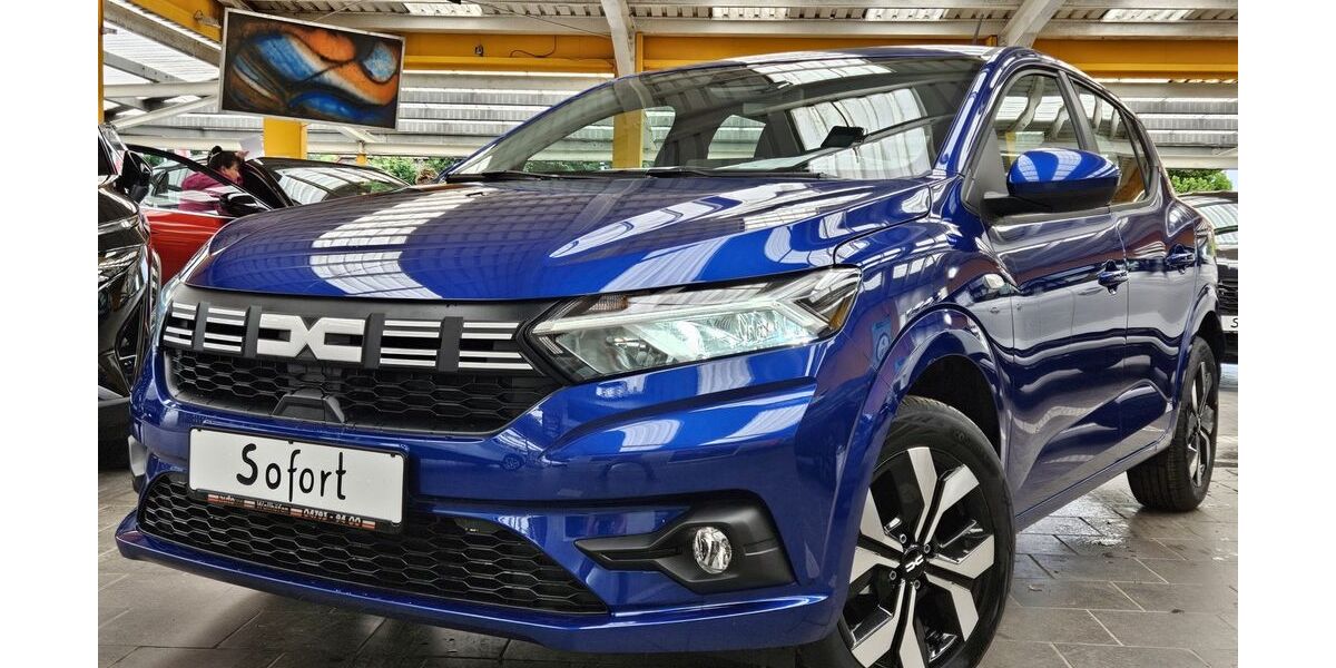 Dacia Sandero 5.000 km 16.975 € Wallhöfen bei Bremen 27729