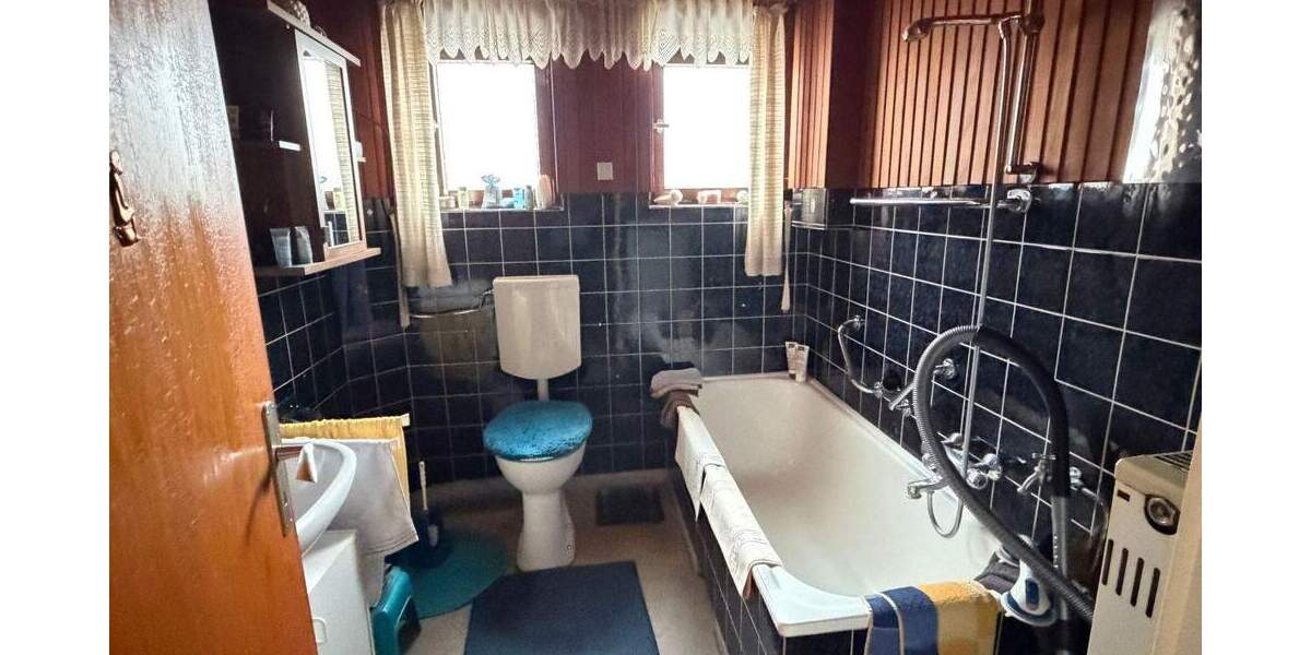 Einfamilienhaus Elsfleth - 4 Zimmer, 100 m&sup2;, 149.000&euro; | Angebot:25690043