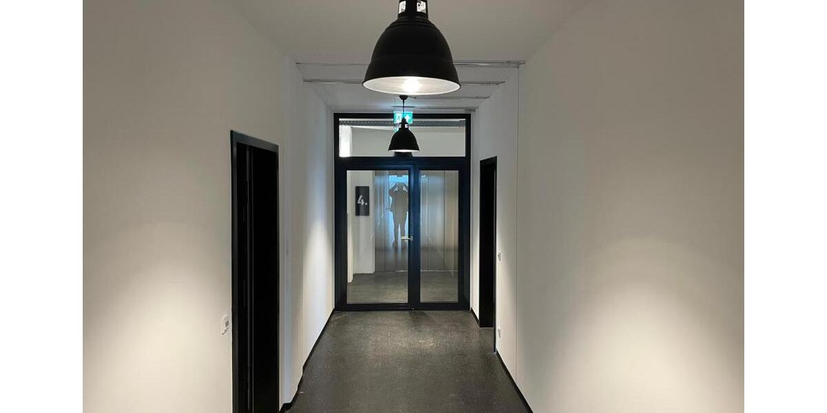 Erdgeschoßwohnung Bremen Häfen - 2 Zimmer, 108 m&sup2;, 1.289&euro; | Angebot:19746128