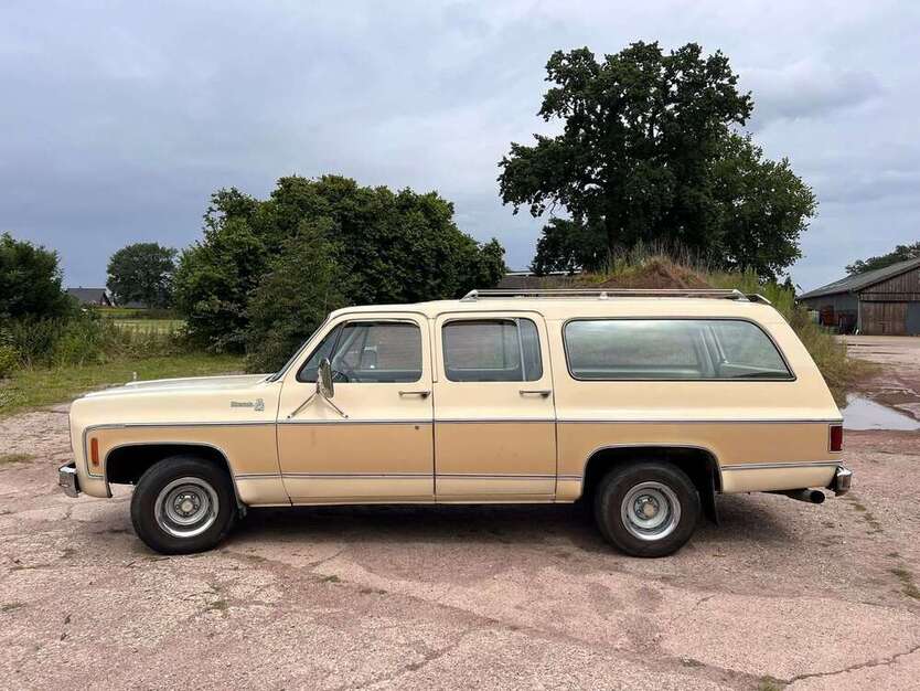 Chevrolet Suburban 56.000 km 17.500 € Bremen 28213