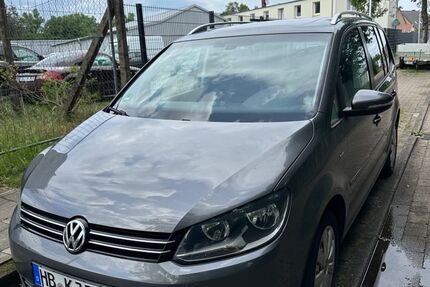VW Touran 215.000 km 3.800 &euro; Delmenhorst 27751