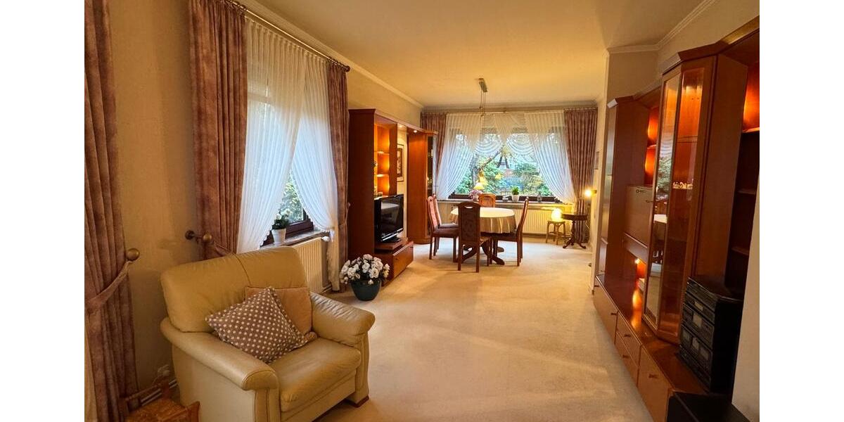 Einfamilienhaus Bremen Oberneuland - 9 Zimmer, 212 m&sup2;, 595.000&euro; | Angebot:26897781