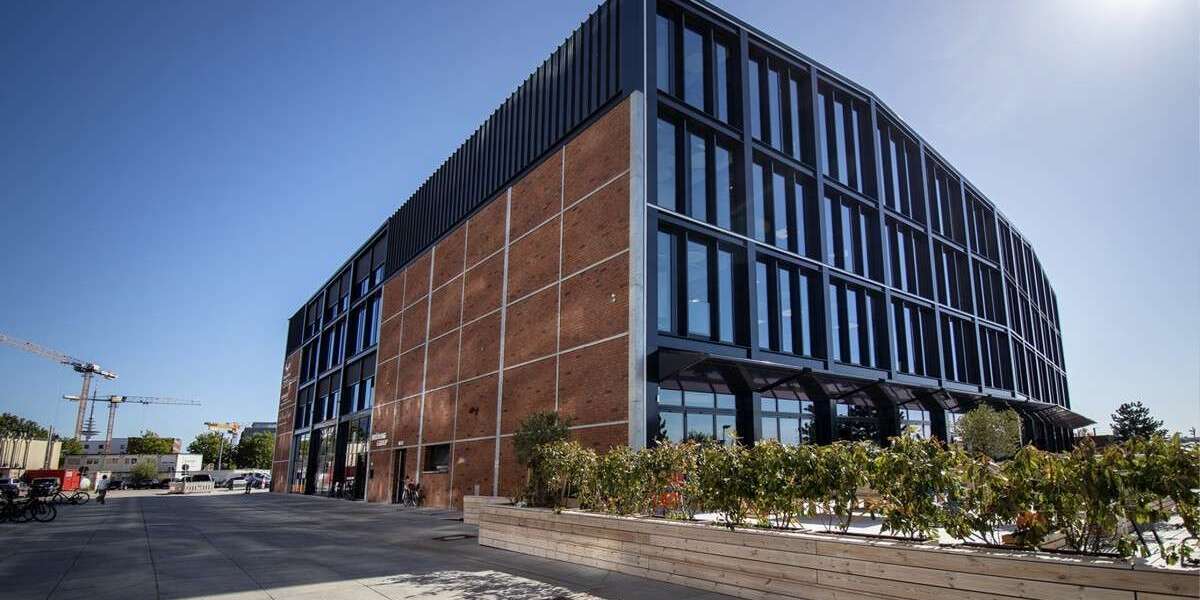 Büro in Bremen-Überseestadt 5.026,65 € 305 m² zimmer